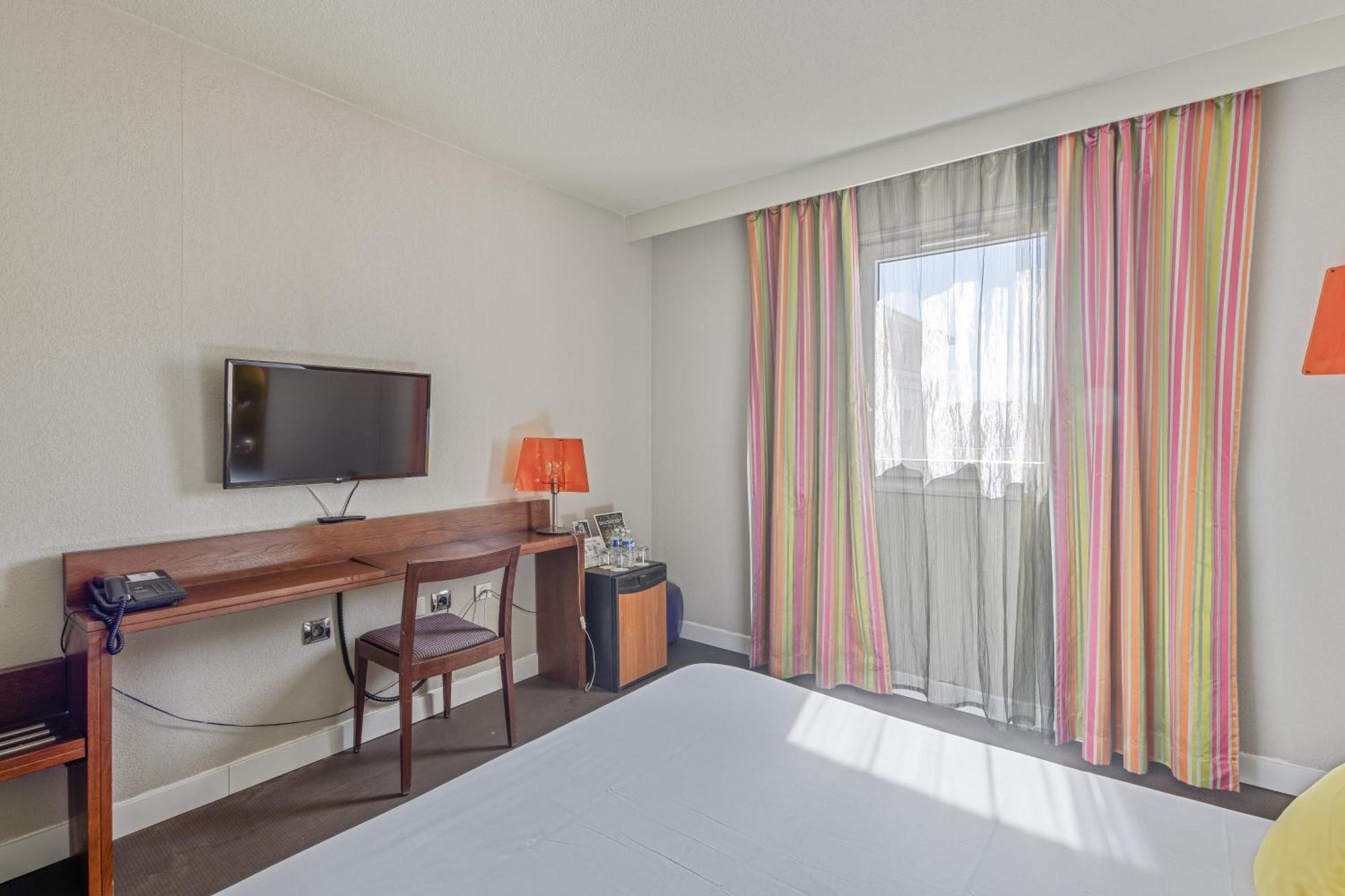 Hotel Provence Draguignan Exterior photo